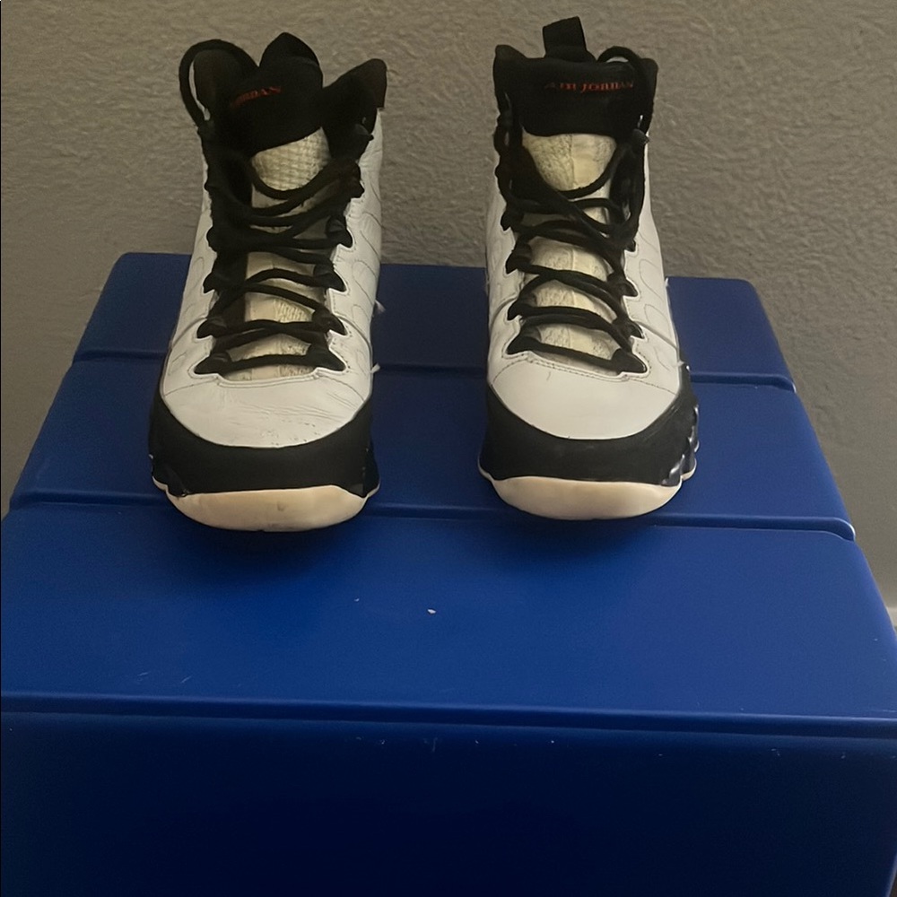 Jordan Athletic Shoes Black White
